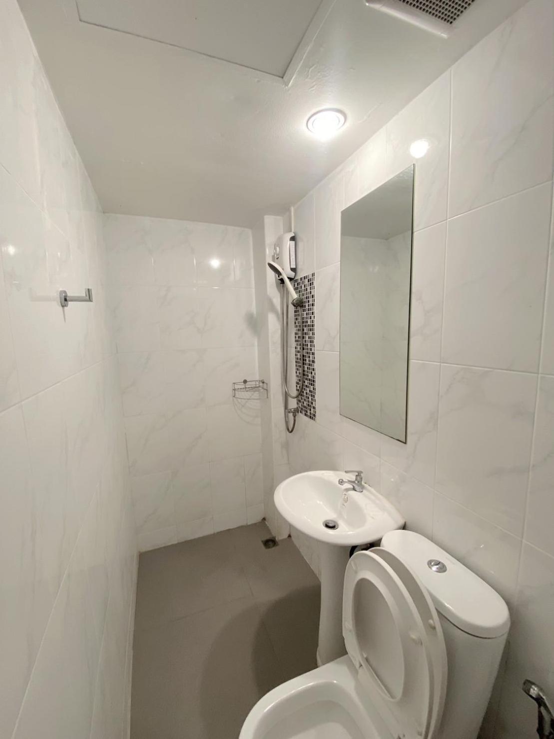101 Seoul Hostel Бангкок Екстер'єр фото