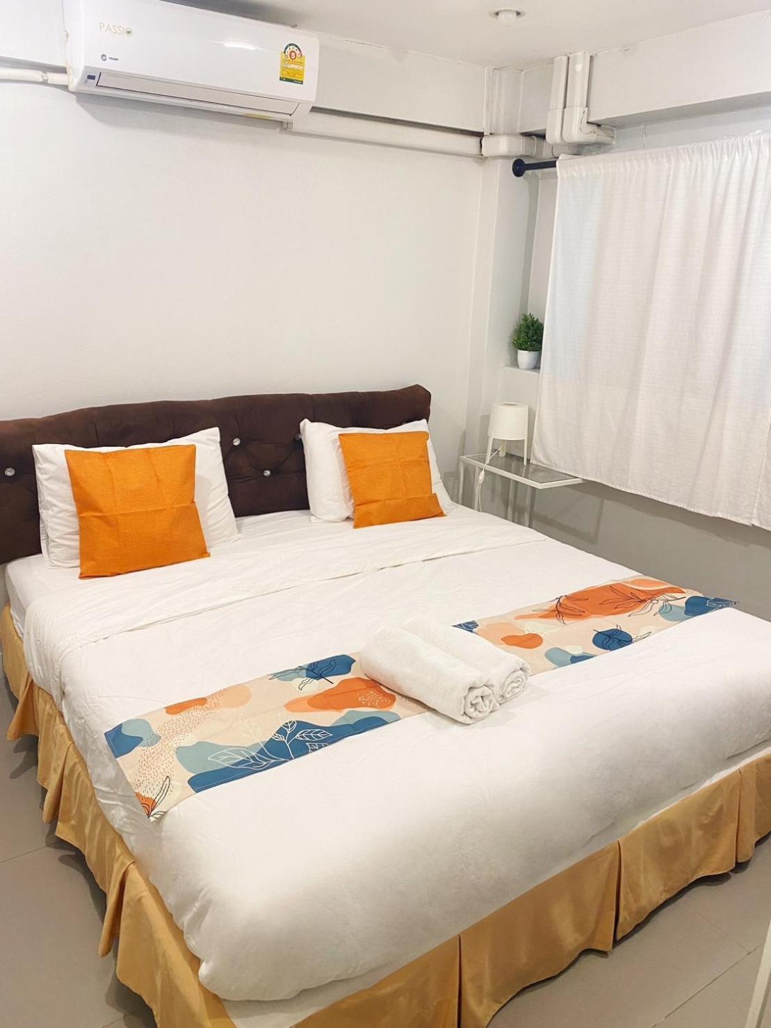 101 Seoul Hostel Бангкок Екстер'єр фото