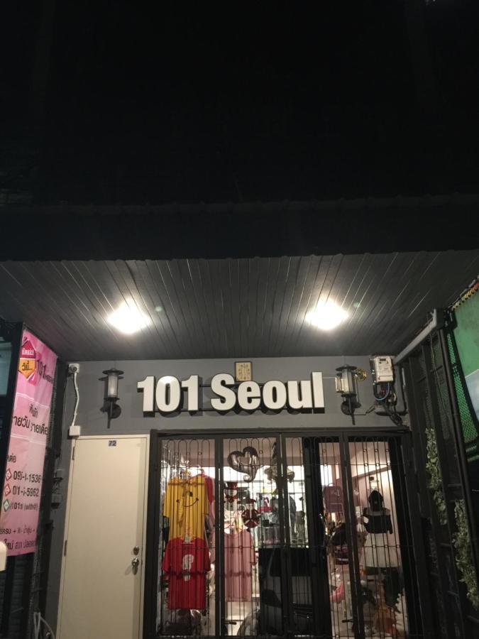 101 Seoul Hostel Бангкок Екстер'єр фото
